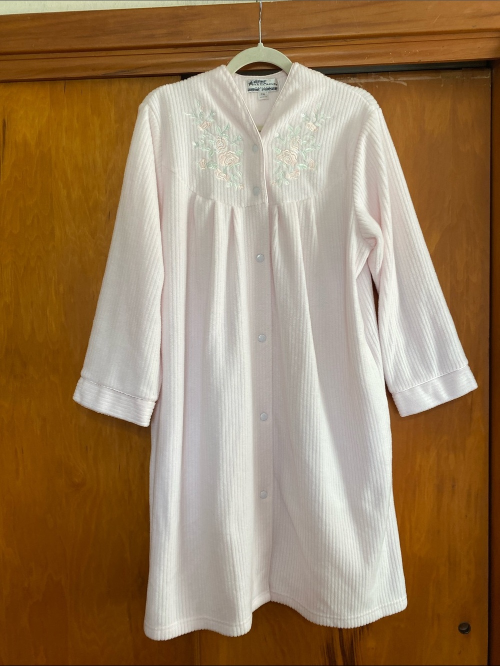Miss Elaine Light Pink Floral Embroidered Button-Front Robe Petite Medium Retro